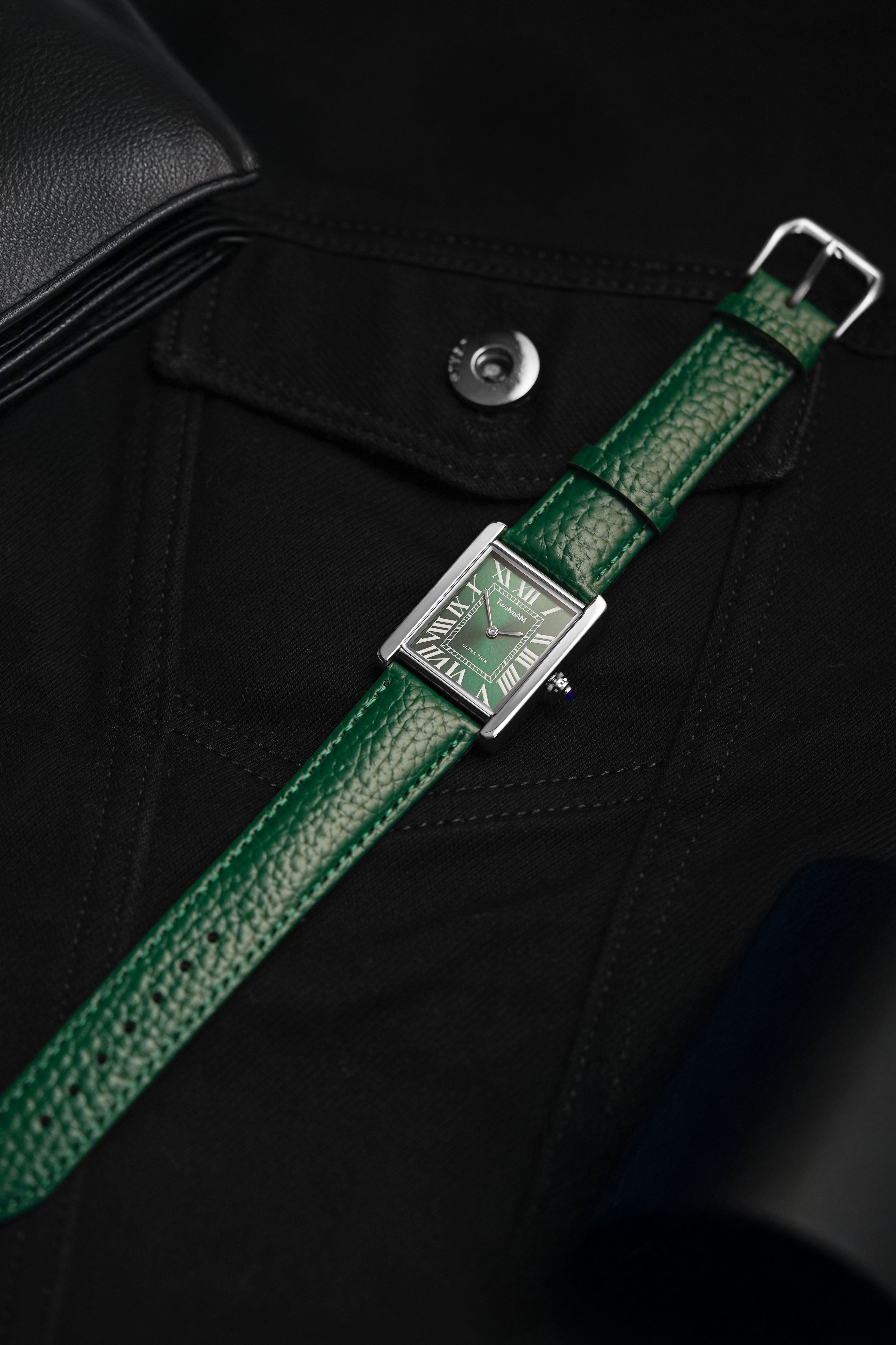 ICONIC (Emerald Green)